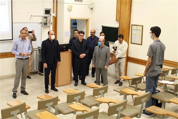 دکتر قباد محمدی و هیات همراه ایشان در نخستین روز سال تحصیلی از دانشکده بازدید کردند