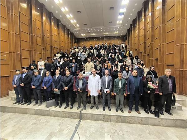 برگزاری رویداد یک روزه «نقشه‌ راه و الزامات مهارتی ورود به صنعت داروسازی» در دانشکده داروسازی