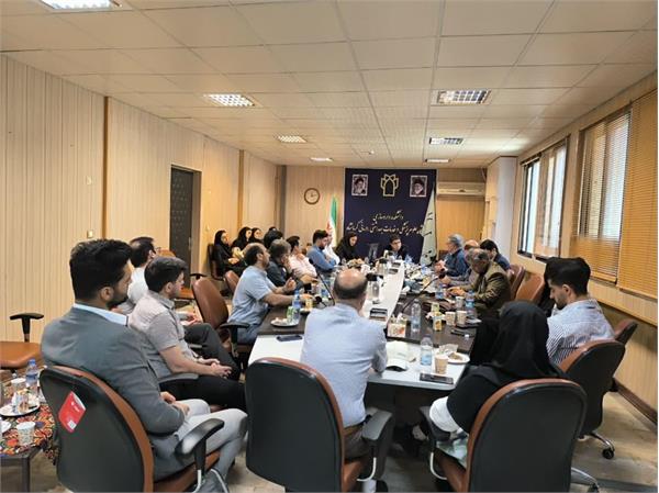 برگزاری نشست تخصصی در دومین روز رویداد علمی «صنعت داروسازی»