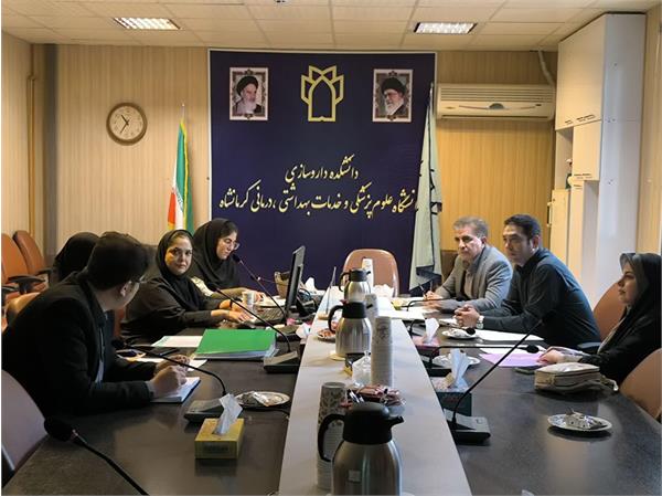 پایش دفتر توسعه آموزش دانشکده داروسازی