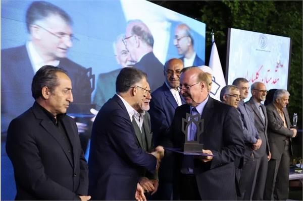 مراسم بزرگداشت مقام استاد برگزار شد.