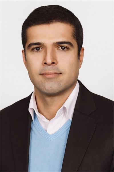 انتخاب عضو هیأت علمی دانشکده داروسازی به عنوان داروساز نمونه دانشگاه علوم پزشکی کرمانشاه