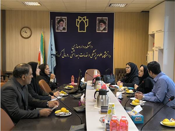 پایش دفتر توسعه آموزش دانشکده داروسازی