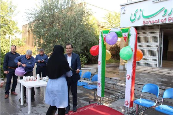 آیین استقبال از دانشجویان دانشکده داروسازی همزمان با آغاز سال تحصیلی جدید برگزار شد.