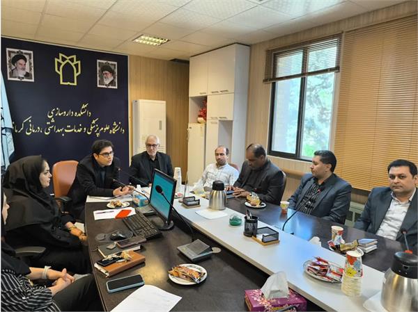 برگزاری جلسه کمیته پژوهش در آموزش در دانشکده داروسازی