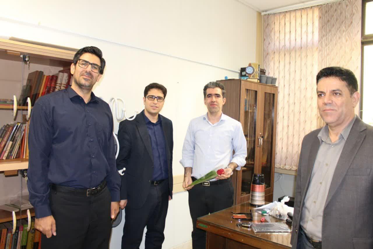 روز داروساز