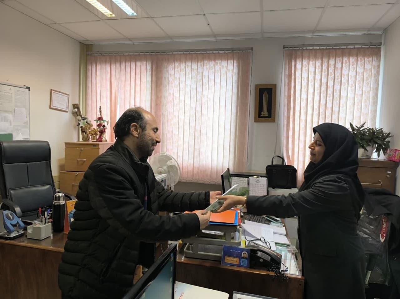 تقدیر از واحد پژوهش